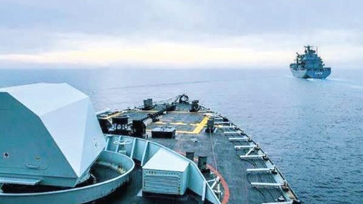 NATO gemileri Ege’de