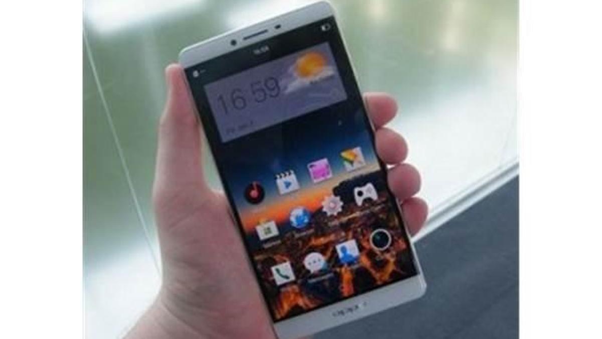 Oppo'dan iddialı bir telefon geliyor