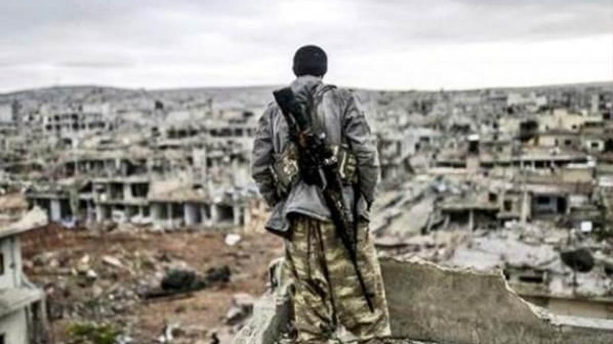 Sur'a gitmeye çalışan keskin nişancılar yakalandı