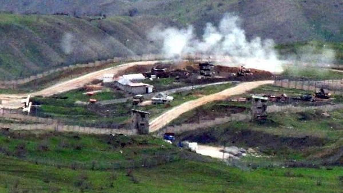 Derecik’te askeri üs bölgesine havanlı saldırı