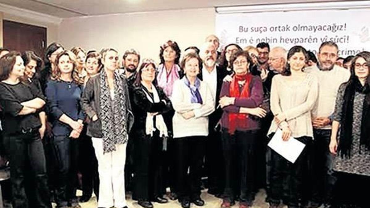 733 akademisyene terör soruşturması