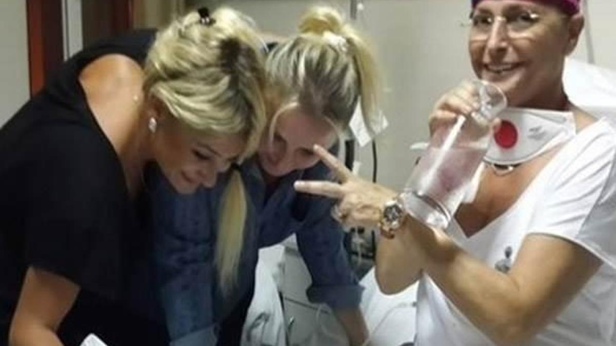 Naşide Göktürk'ten 'İyiyim' mesajı