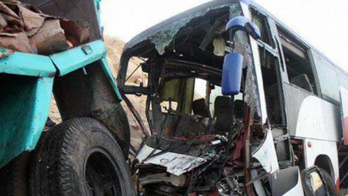 Korkunç kaza: 12'si asker toplam 18 ölü