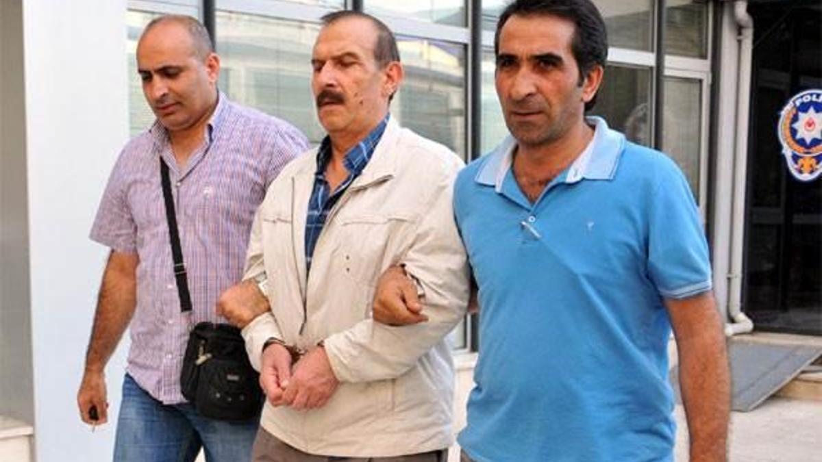 3 kardeşi öldüren sanığa müebbet, babasına 25.5 yıl hapis