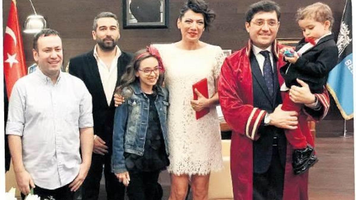 Sibel Tüzün evlendi