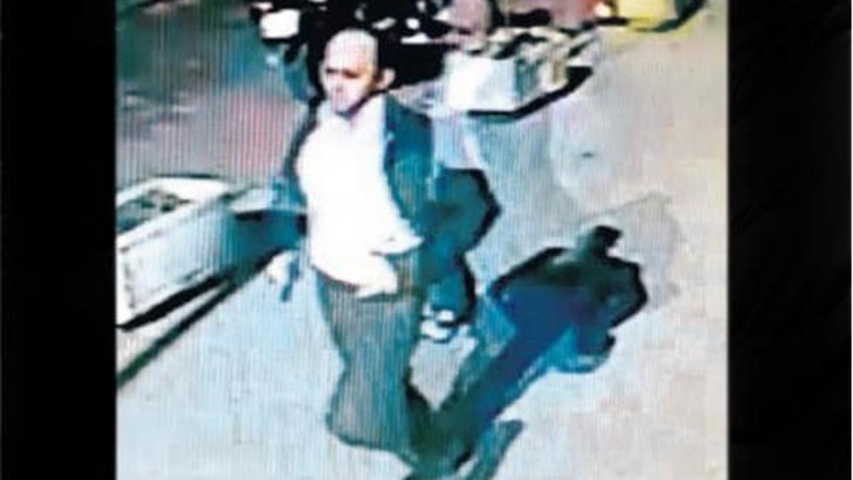 Silahlı kişiler hastaneden mahkum kaçırdı