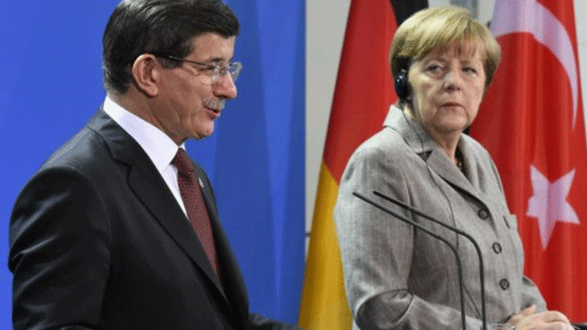 Merkel: Türkiye'nin AB üyeliği gündemde değil