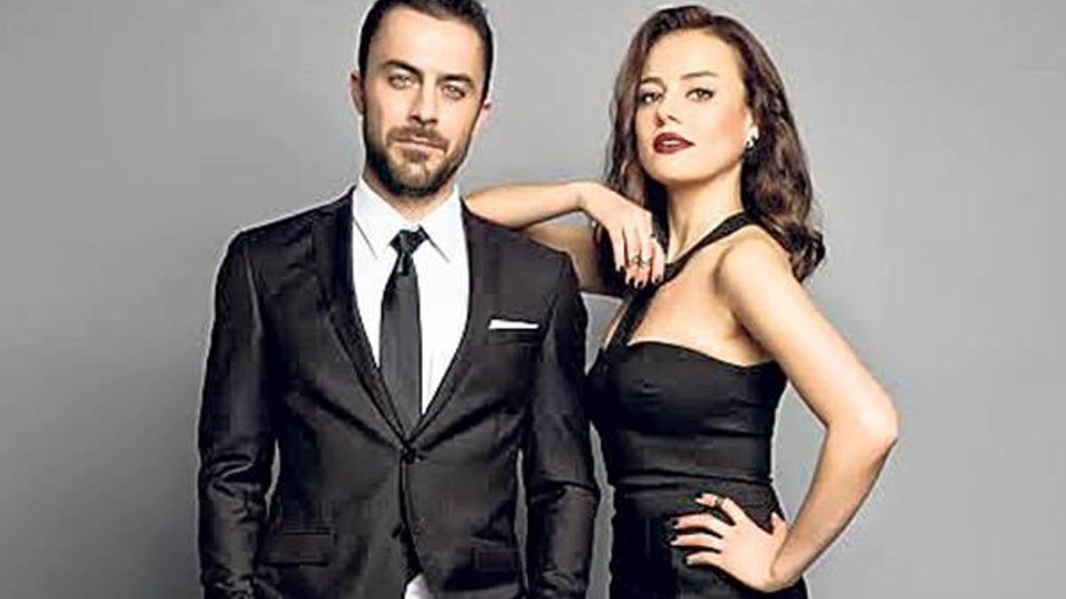 Aşk yalanı sevecek