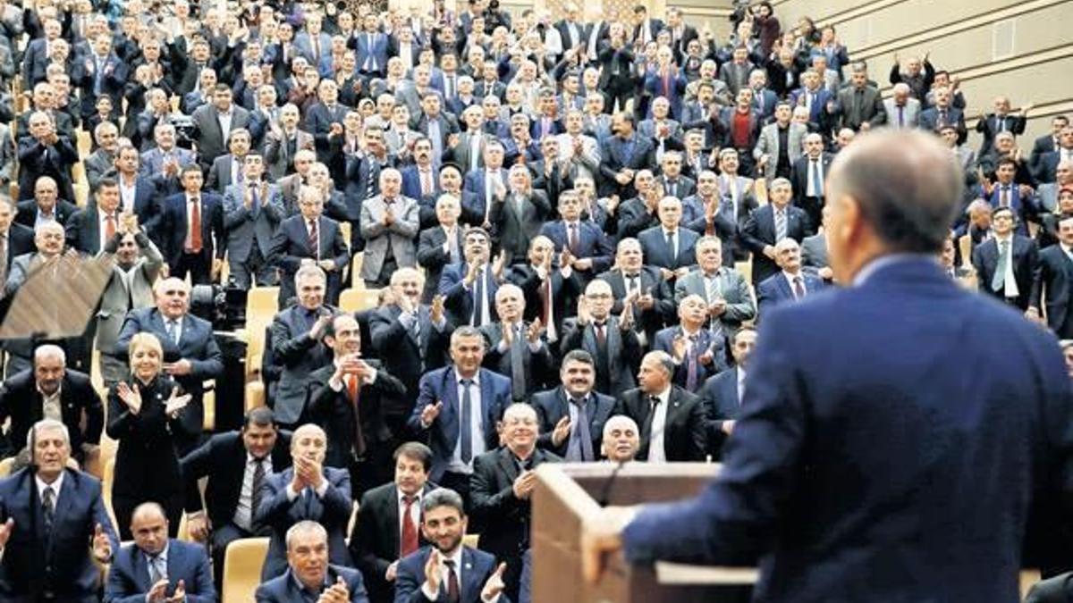 ‘Terörist tanımı yeniden yapılmalı’