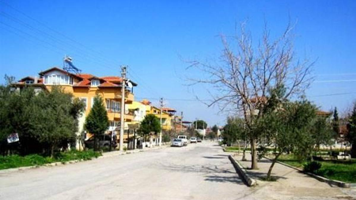 Kayalar Mahallesi'nde yol çalışması devam ediyor