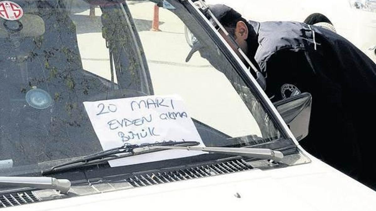 Reklamcıya ’Notlu’ tehdit