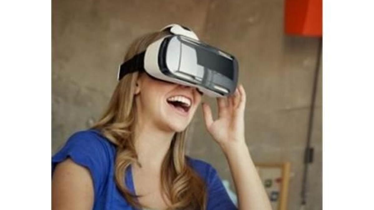 Galaxy S7 ve Galaxy S7 Edge alana Gear VR sürprizi!