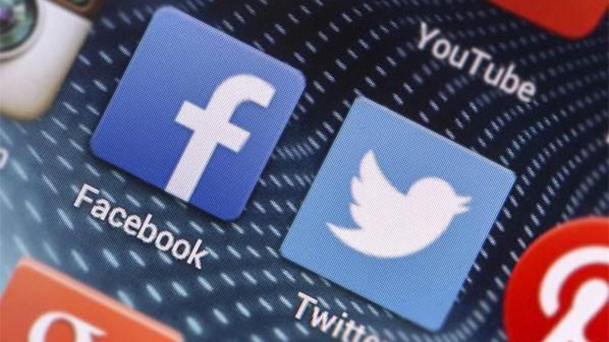 Facebook ve Twitter neden yavaş?