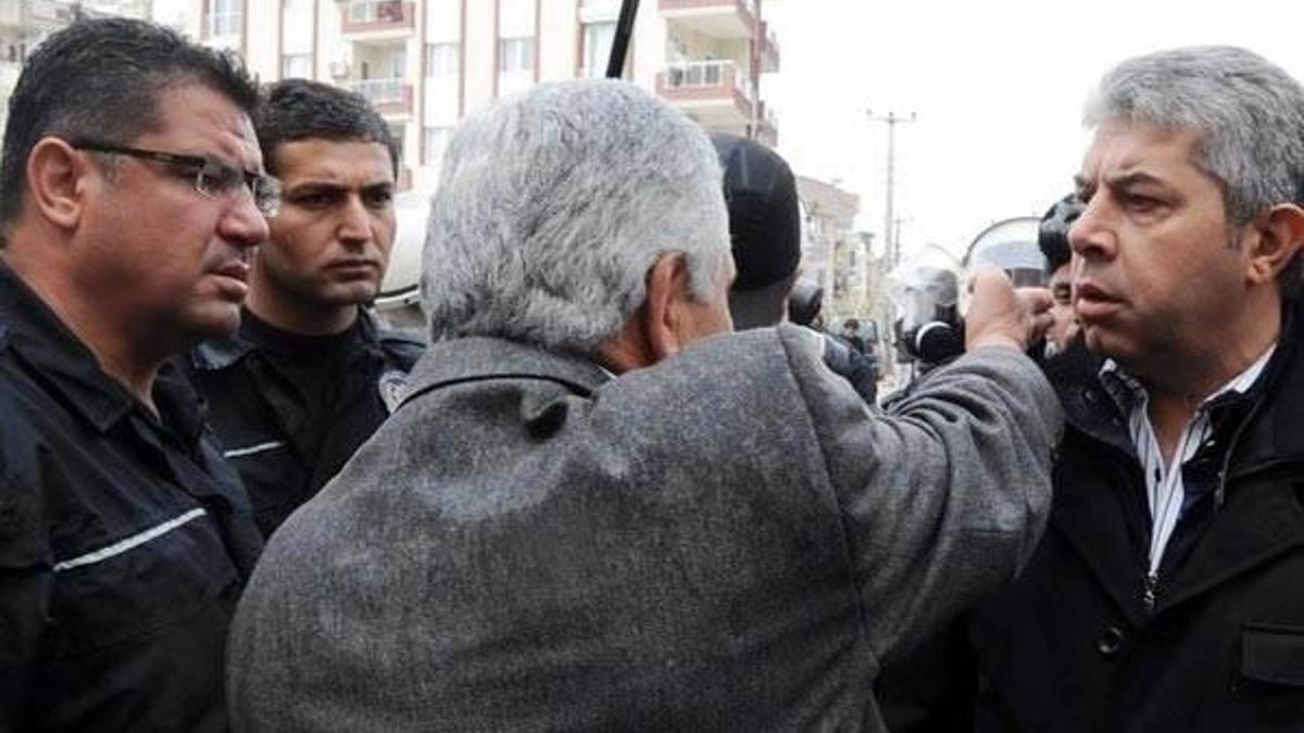 "Apo sloganı attırmayacağım, yiyen varsa atsın"