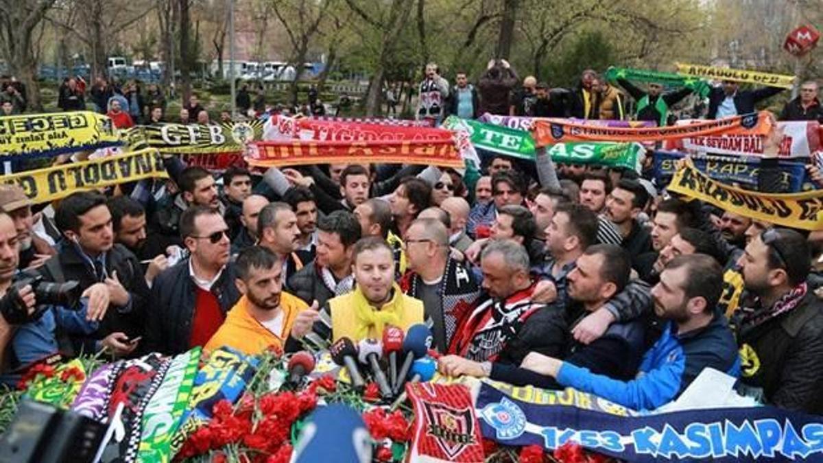 Teröre karşı tüm renkler birleşti