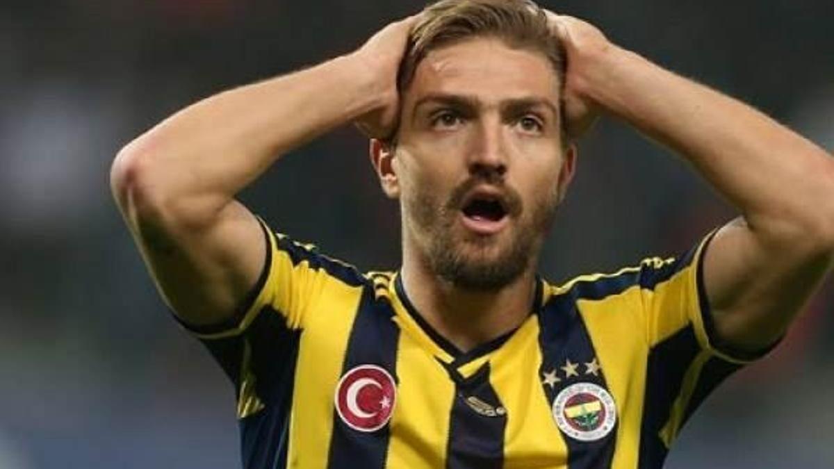 Futbolcu Caner Erkin’e takipsizlik kararı