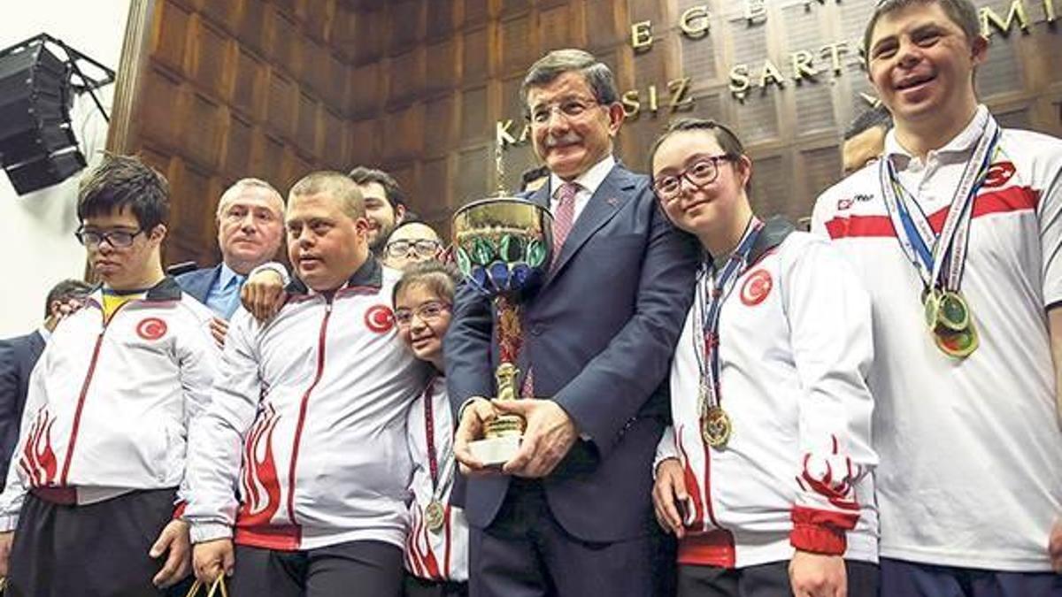 ‘Küresel teröre karşı ortak tavır alalım!’