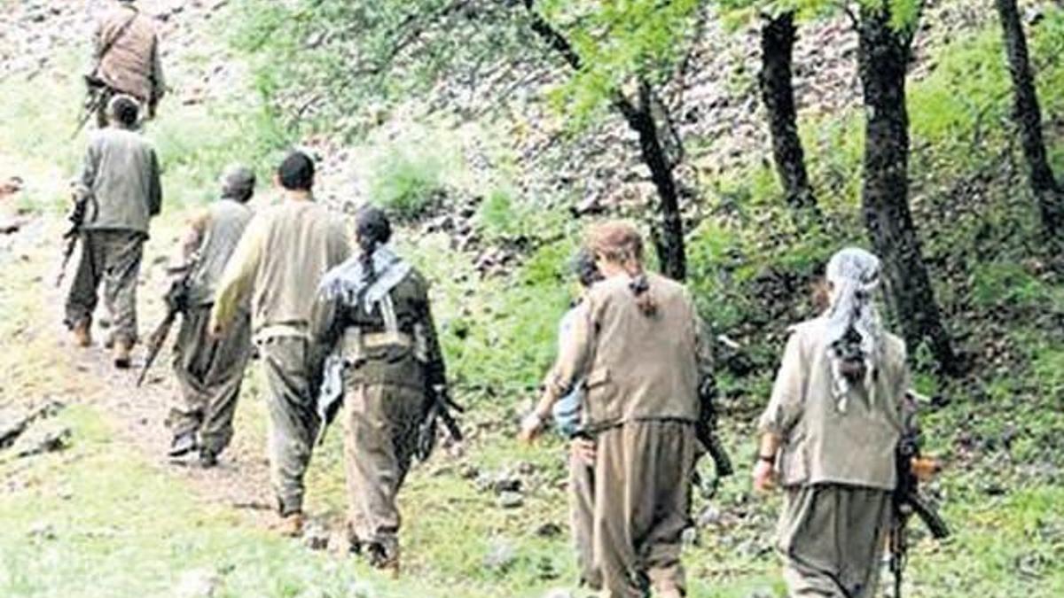 Tunceli'de PKK'ya ait 11 depo bulundu