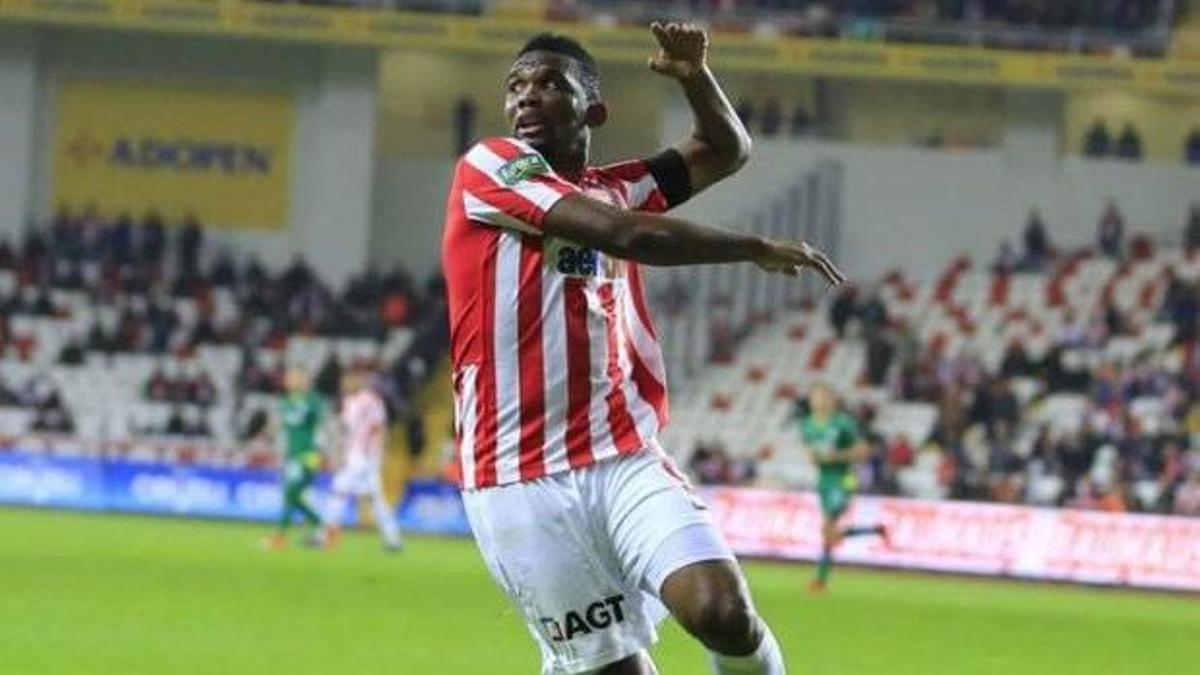 ‘Eto’o Antalya’dan bir yere gitmez’