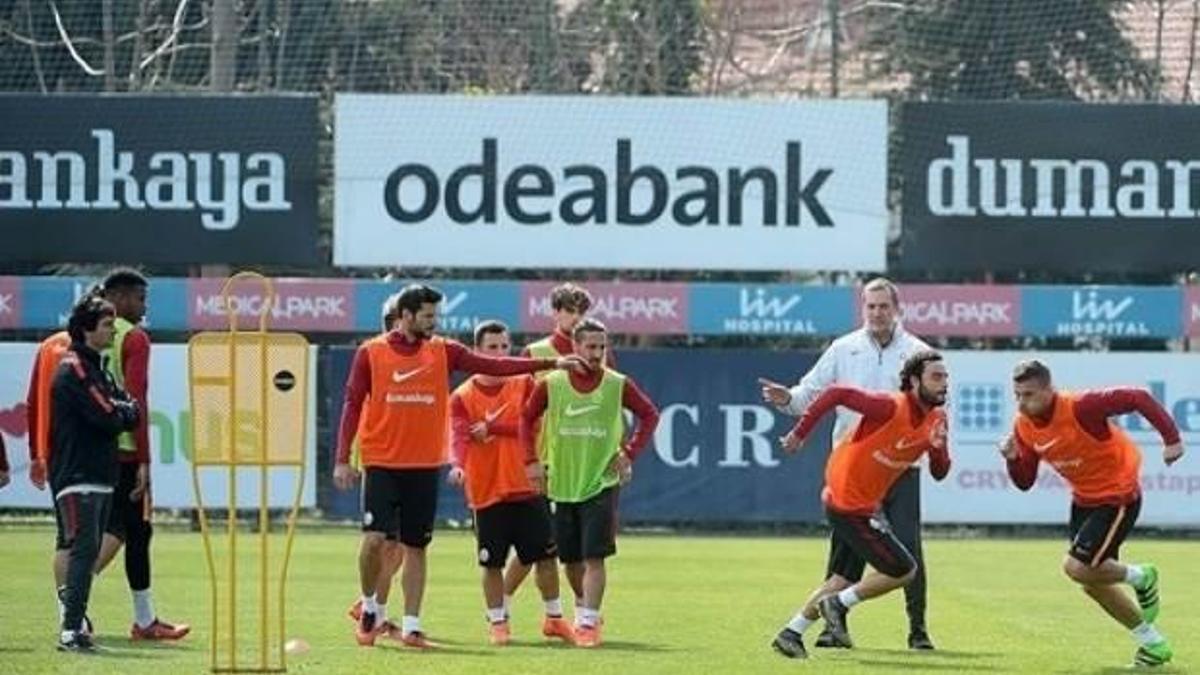 15 futbolcu ne olacak?