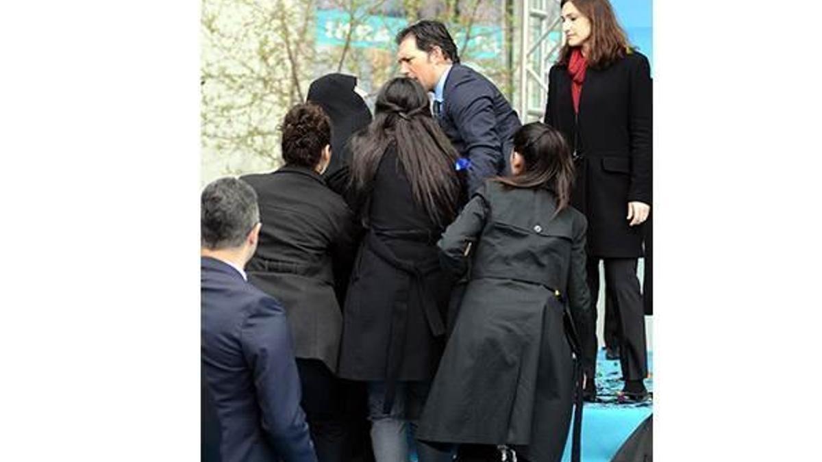 Sare Davutoğlu'na ulaşmak isteyen kadın panik yarattı