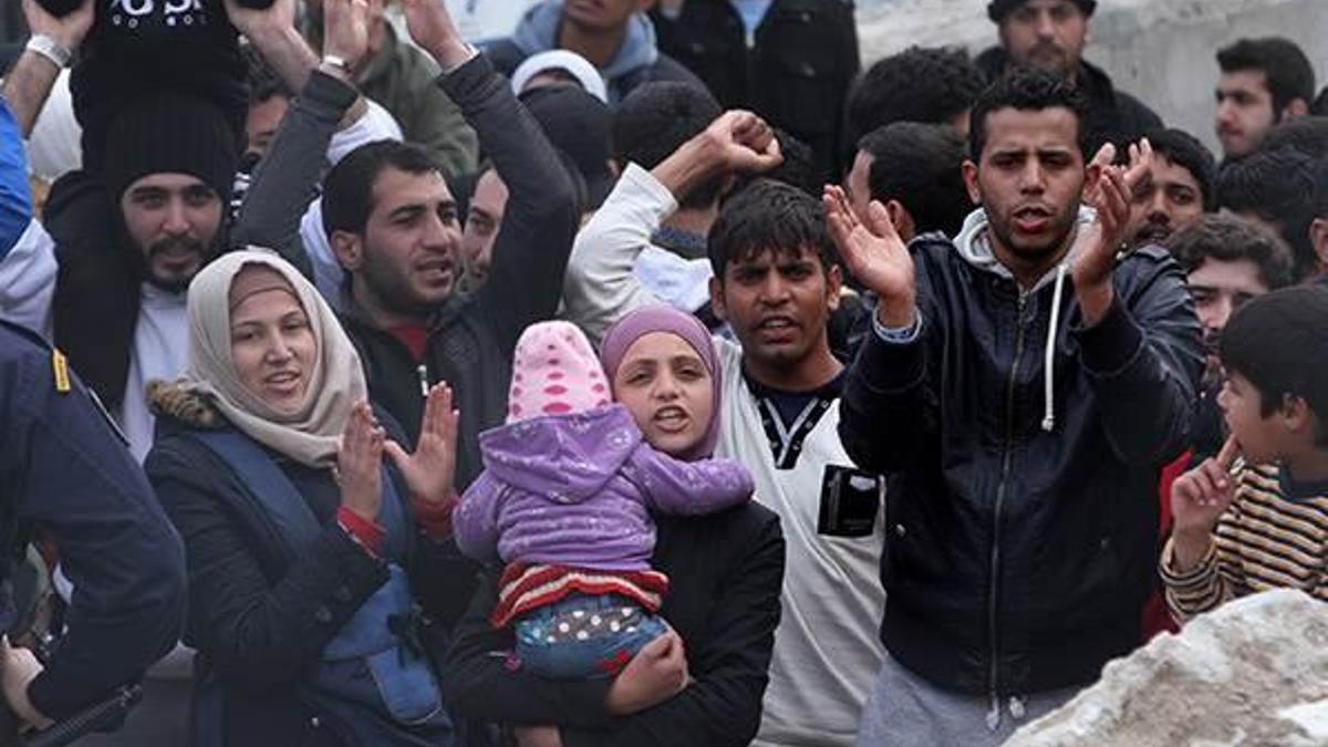 AB-Türkiye anlaşmasına Midilli'de protesto