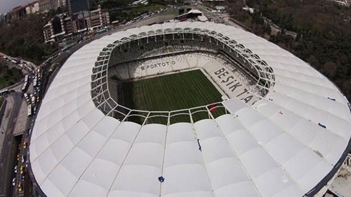Beşiktaş tepkiler üzerine tek maçı da açtı