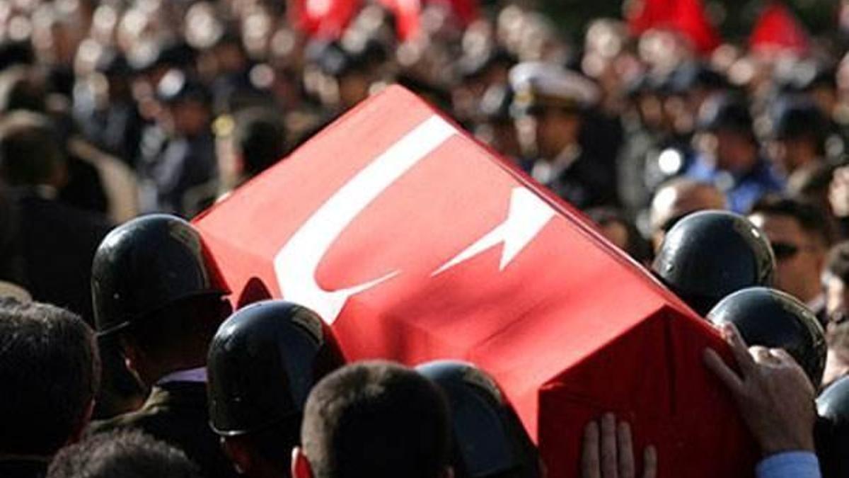 Son Dakika Haberi: Türkiye şehitlerine ağlıyor!