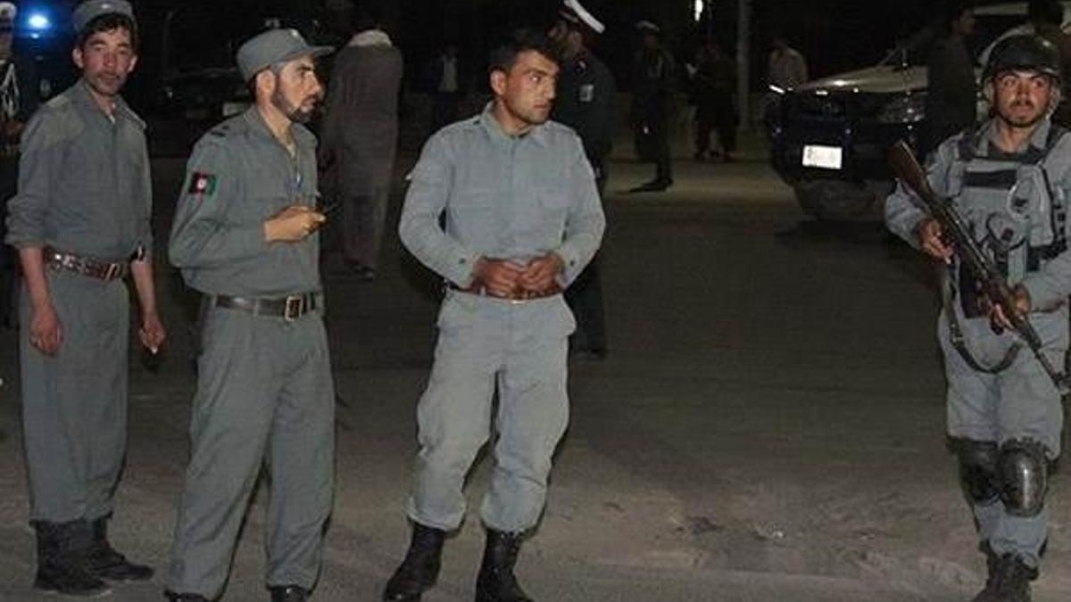 Afganistan'da camiye silahlı saldırı, 4 ölü