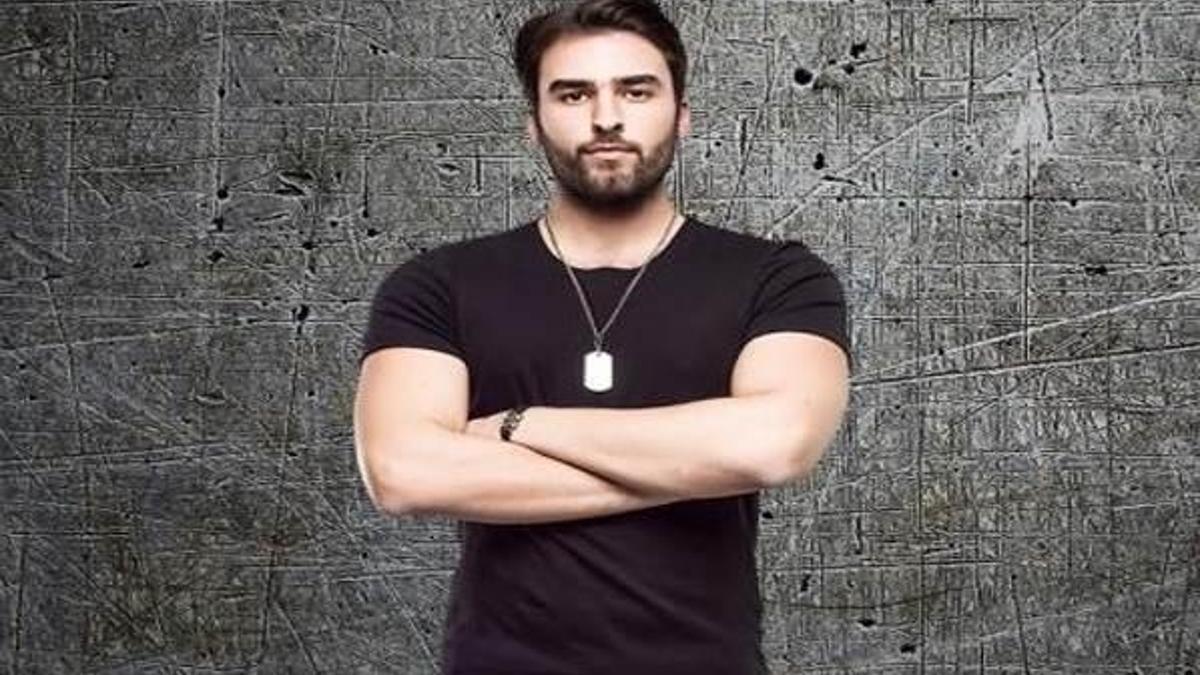 Zafer Mete kimdir?