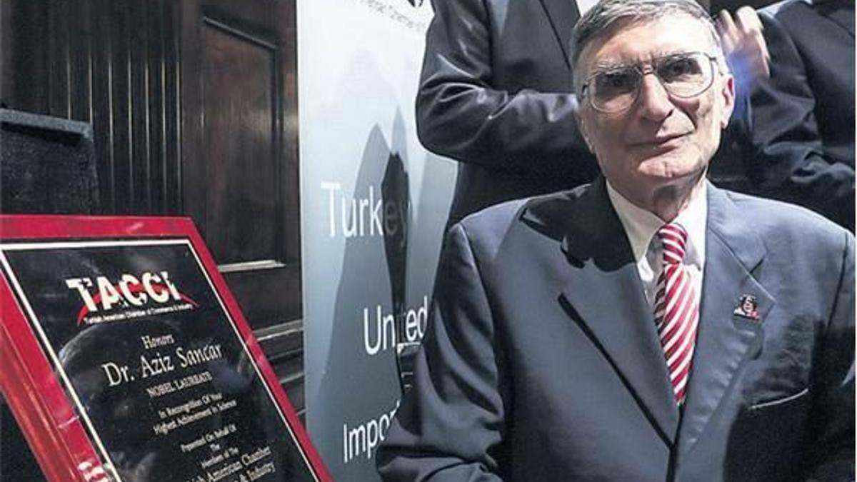 ‘Günlük politikayla değil bilimle uğraşın’
