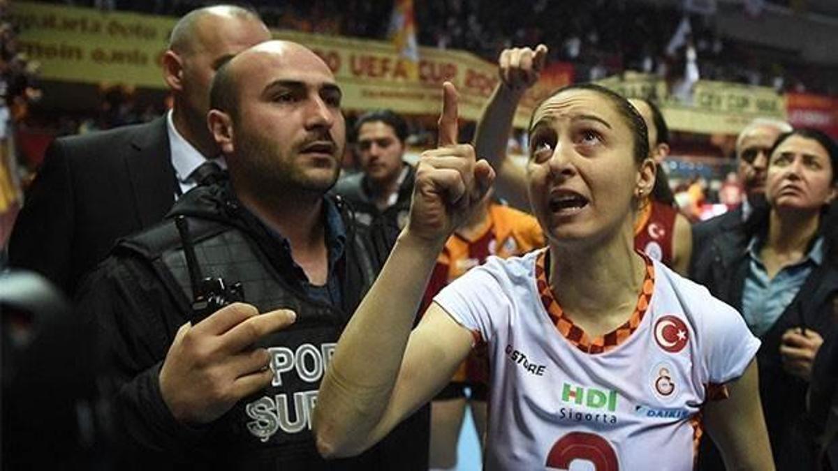 Galatasaray maçında olay!
