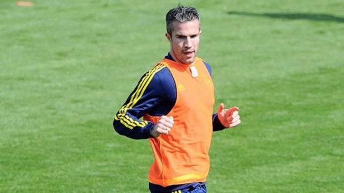 Robin van Persie: Aranıza döneceğim