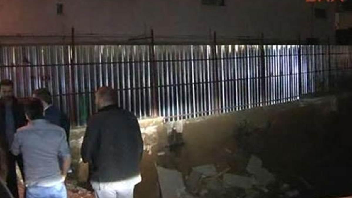 İstanbul’da 7 katlı binanın ana girişi çöktü