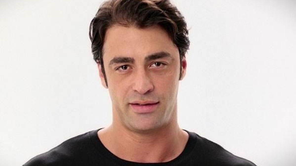 Sarp Levendoğlu kimdir?