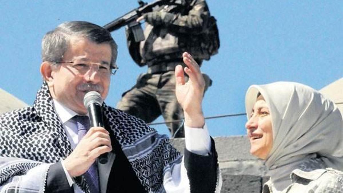 Başbakan Davutoğlu Sur'da!