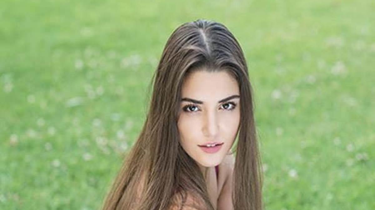 Hande Erçel ekranlara dönüyor