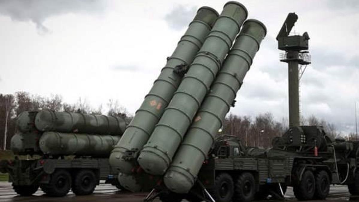 Rusya: S-300'lerin ilk partisi yakında İran'a gönderilecek