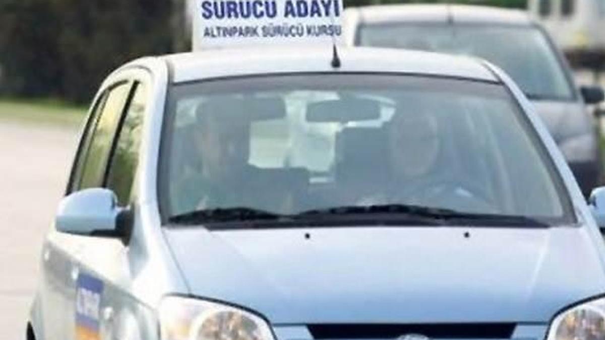 14 Mayıs ehliyet sınavına başvurular ne zaman başlıyor?