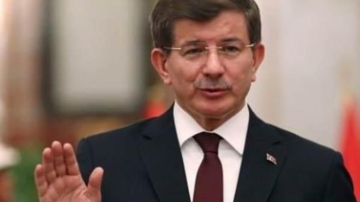 Davutoğlu: Onu adam olarak görmüyorum