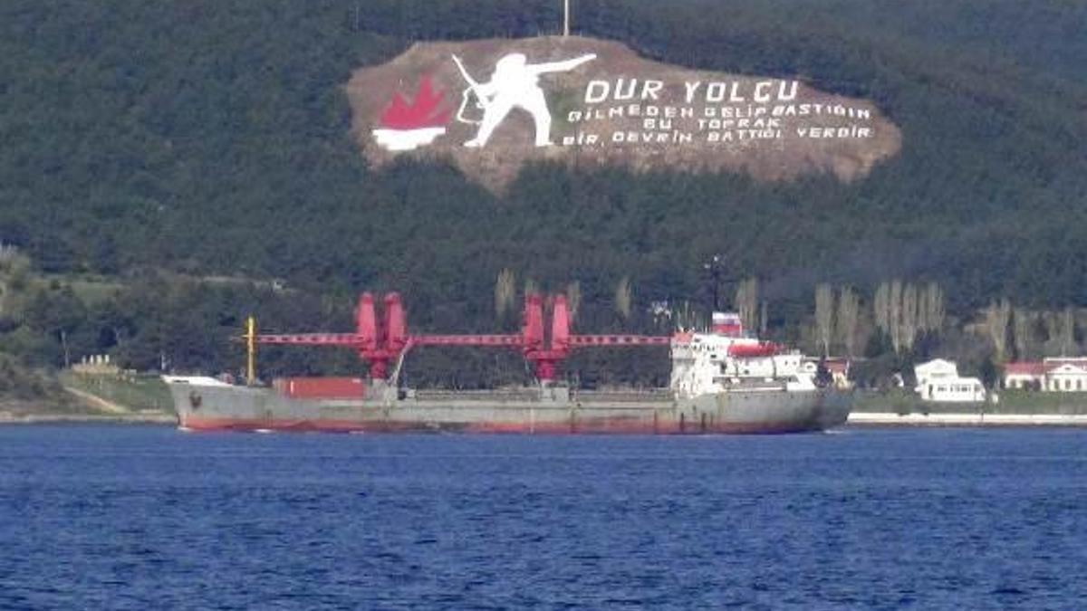 Rus askeri kargo gemisi Akdeniz yolunda