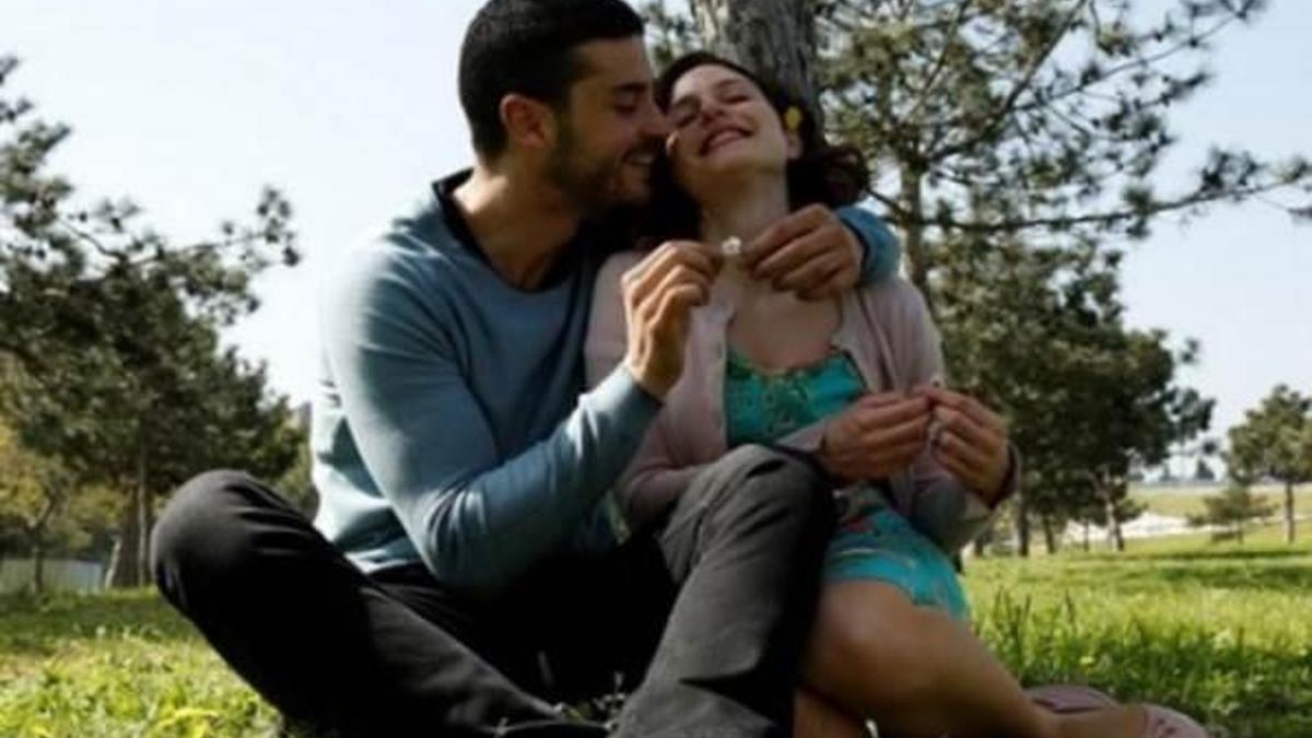 İlişki Durumu Karışık 38.bölüm fragmanı yayınlandı - İzle