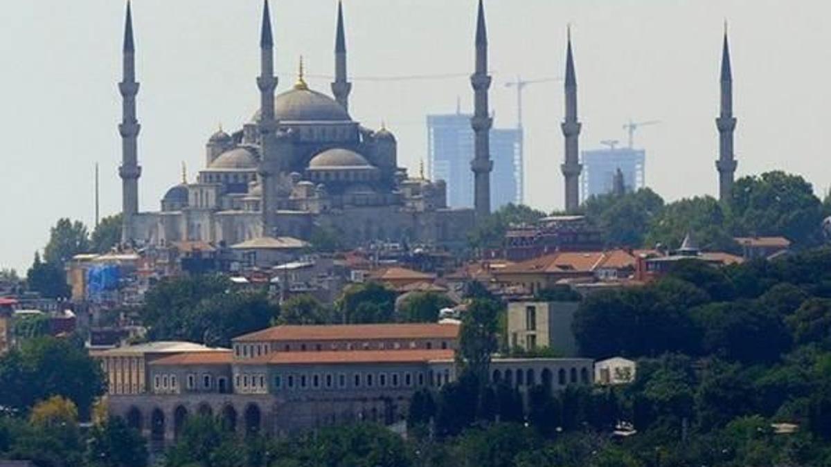 Davutoğlu’ndan İstanbul silueti için garanti