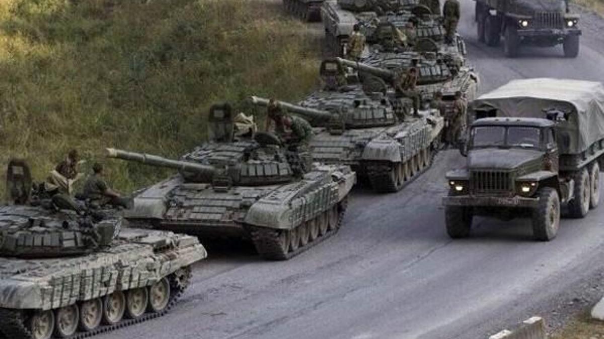 Rusya, Ukrayna sınırına askeri yığınak yapıyor
