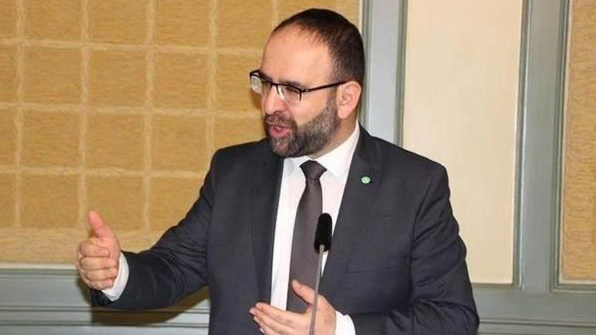 İsveç’te Türk Bakan görevden alındı