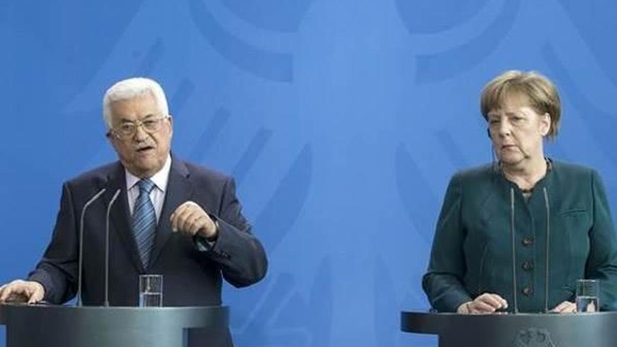 Merkel, İsrail’in yerleşim politikasını eleştirdi