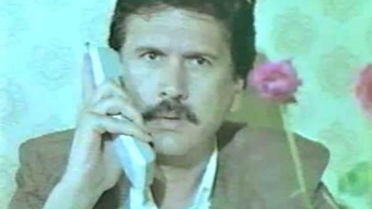 Adnan Mersinli kimdir?