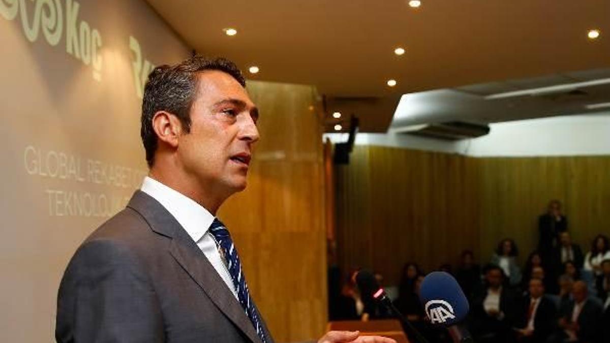 Koç'un esprisi salondakileri güldürdü