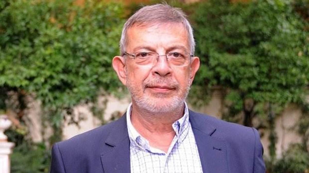 Bülent Tulun hoca peşinde!