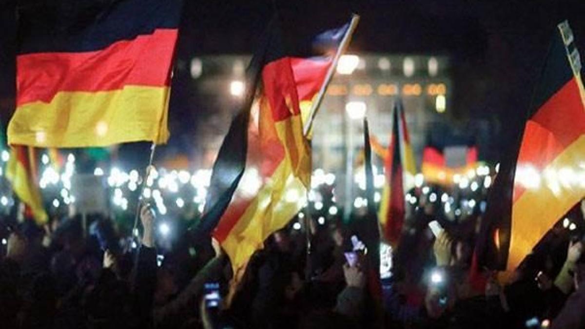 Pegida kurucusunun Twitter hesabını Türk hackerler ele geçirdi